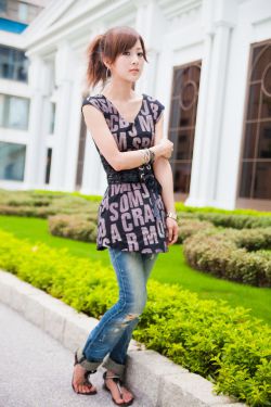 《金花瓶楷梅花2》